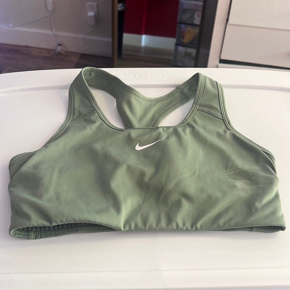 Nike Sage Sage Padded Sports Bra